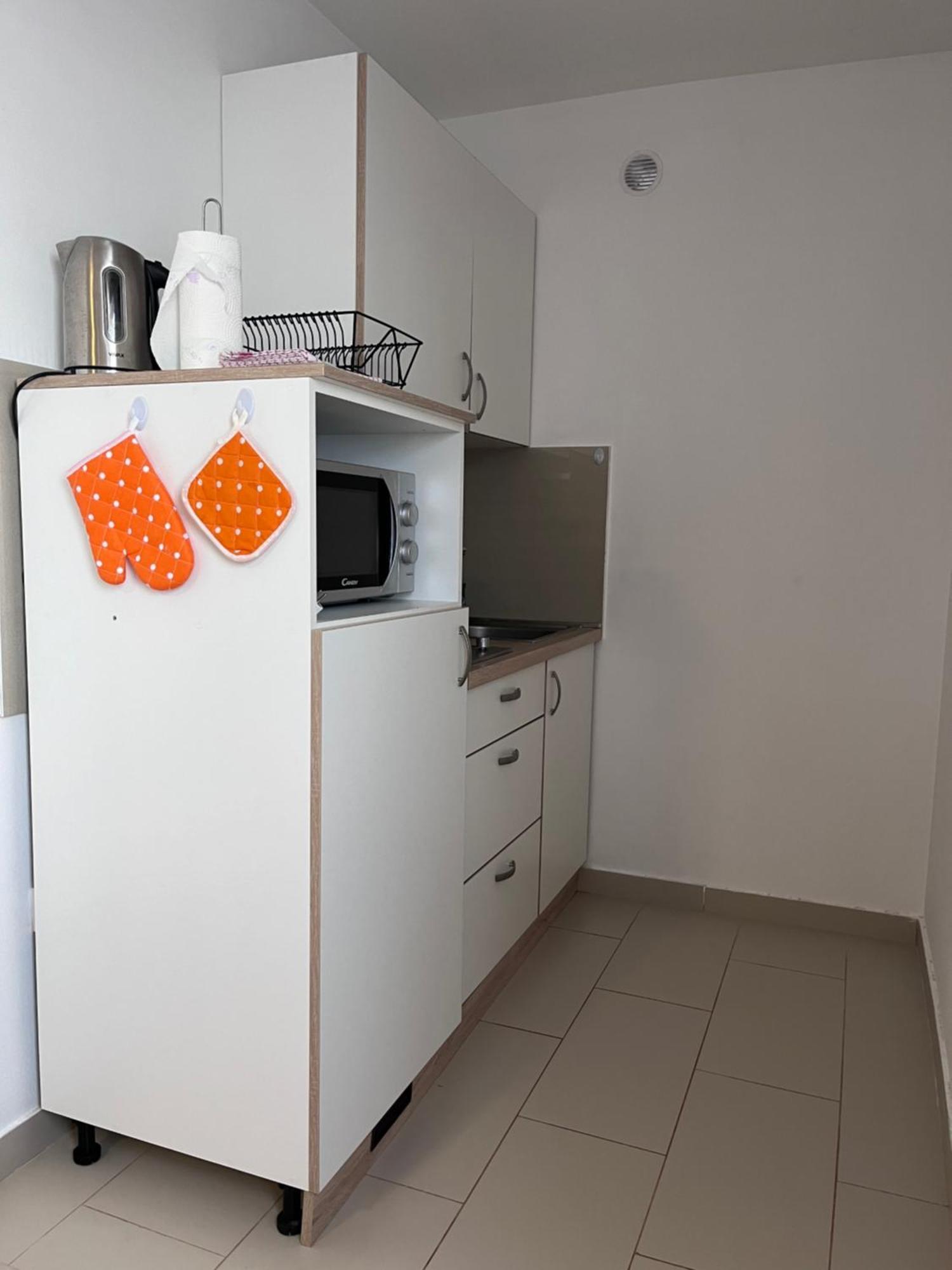 Apartmani Kid ヴィル エクステリア 写真